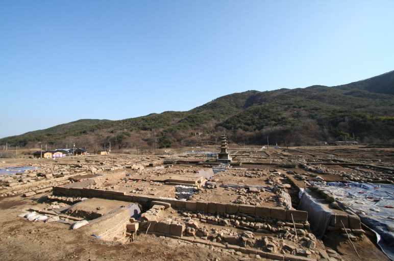 금당지 정면. 