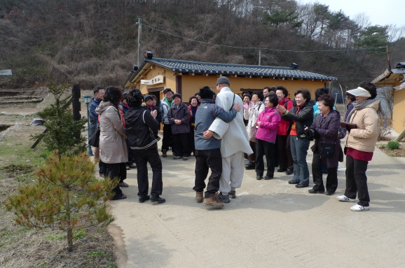 한각동 회장님과 포옹..얼마나 반가웠으면..^^